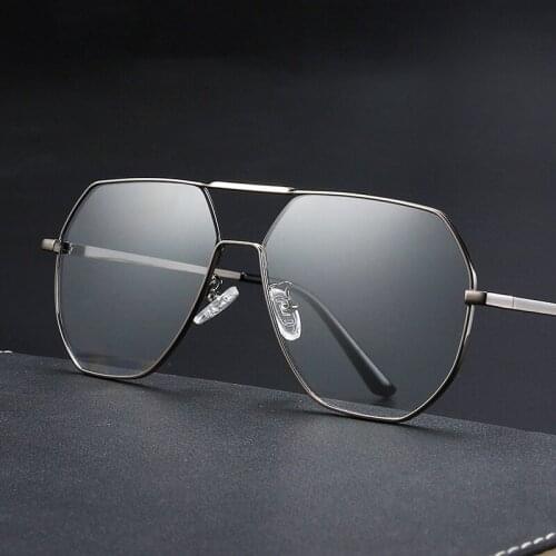 Metal Oversized Glasses Frame Women Men Computer Blue Light Blocking Glasses Vintage Optical Eyeglasses Frames Eyewear Oculos