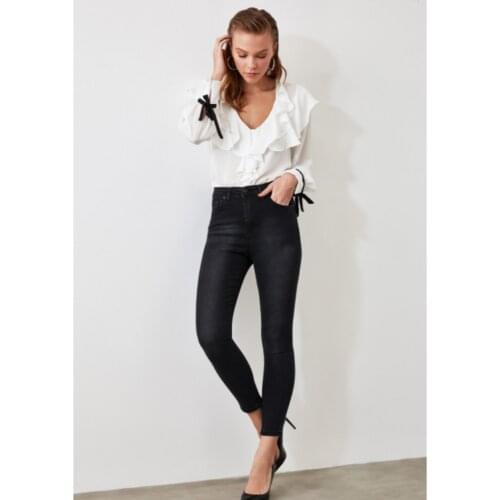 2020 Women Skinny Jeans Light Black High Waist Denim Stretch Washed Autumn-winter Fashion Elastic Size Slim fit Pencil pants