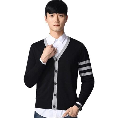 Autumn and winter Korean mens sweater cardigan long-sleeved V leader hit color loose sweater male tide