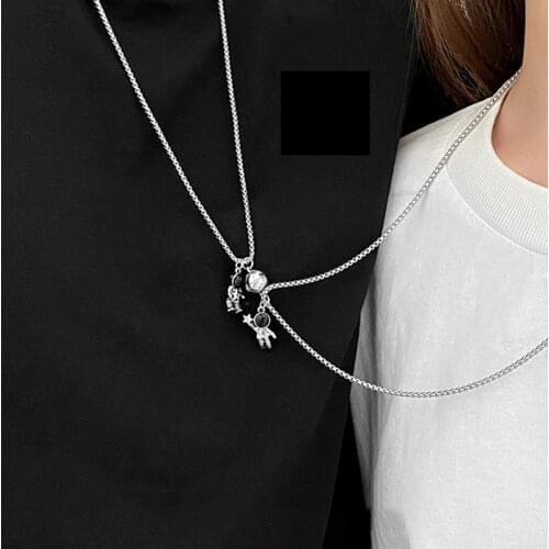 1 Pair Retro Astronaut Magnetic Heart Pendant Couple Necklaces For Women Men Lovers Best Friend Trendy Necklace Fashion Jewelry