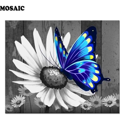 5D DIY Diamond Painting Beautiful Blue Butterfly on Daisy Flower Cross Stitch full square rhinestone painting Needlework Decor