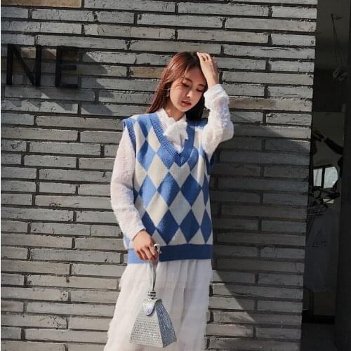 Knitted Sleeveless Vest Sweater Women Hooded Spring Loose Pullover Sleeveless Sweater Tops Casual Waistcoat Wool Sweater Q147