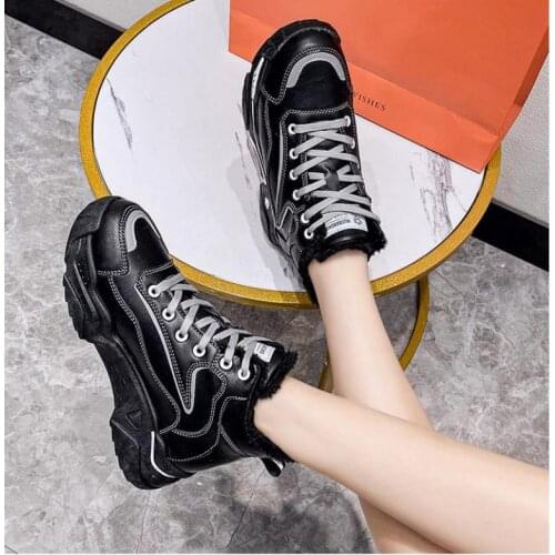 TGHDOF Women's Wedge Ankle Boots