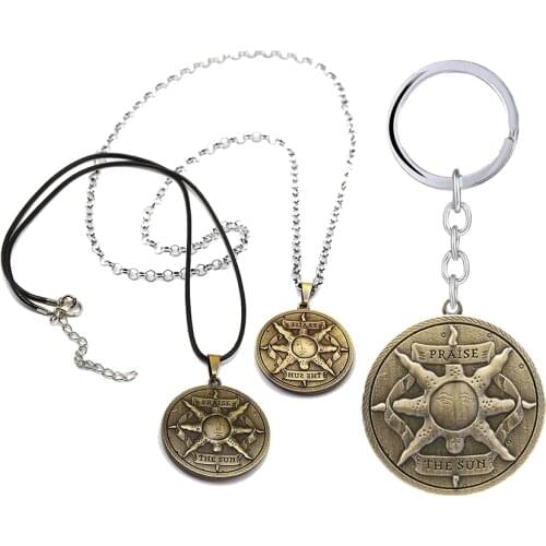 Game Dark Souls 3 Ⅲ Keychain Solaire Of Astora Sun Emblem Praise Necklace Metal Cosplay Bag Pendant Men Car Keys Charm Jewelry