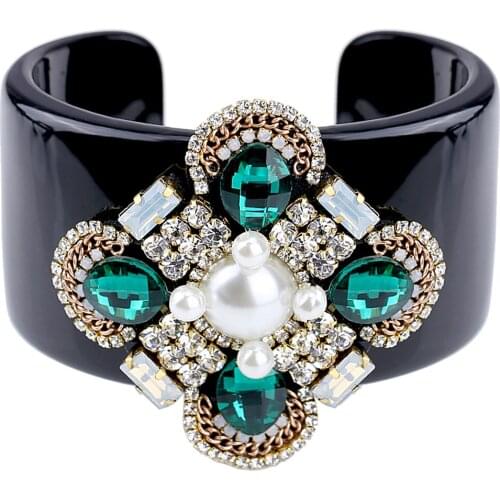 HAHA&TOTO Trendy Black Resin Bangle Cuff Bracelet Inlaid Handmade Crystal Beaded Flower Statement Bracelet Women Jewelry 3307