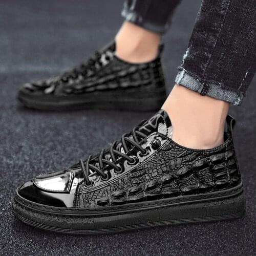 New Men Casual Shoes Genuine Crocodile Print Men Spring Autumn Fashion Flat Shoes Cool Leisure Sneakers Loafers