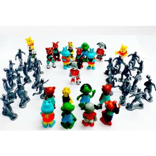90pcs 3-4cm football Boys Kids figure Favour Pinata Bag Filler LOOT gag Birthday Party Favors Novelty Cake Decoration carnival