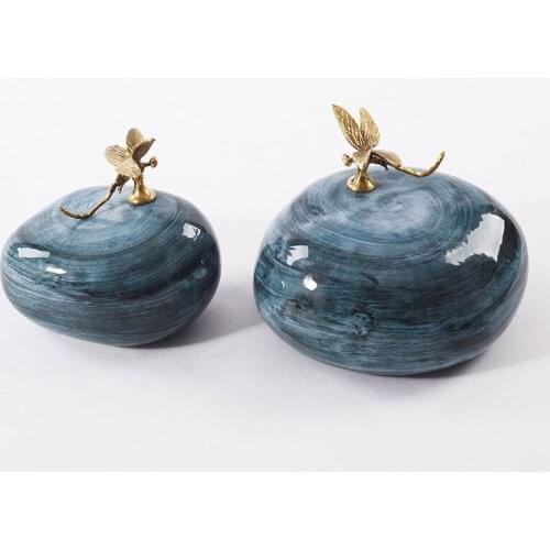 Dragonfly ceramic decoration ornaments modern light luxury model room entrance living bookcase wine cabinet crafts