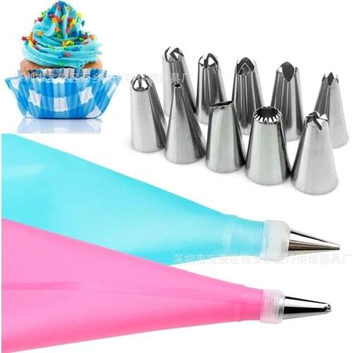 12 PCS/Set Silicone Kitchen Accessories Icing Piping Cream Pastry Bag +10Stainless Steel Nozzle Set DIY Cake Decorating Tips Set