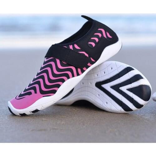 Summer Couples Swimming Shoes Men Beach Shoes Women Stream Shoes Lovers Male Outdoor Breathable Soft Non-slip Light Casual Shoes