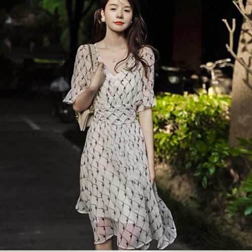 Silk Summer Dress For Women 2 pcs Elegant Short Sleeves Printed Summer Soft V Neck Dress Halter Midi Dress Plus Size 2021