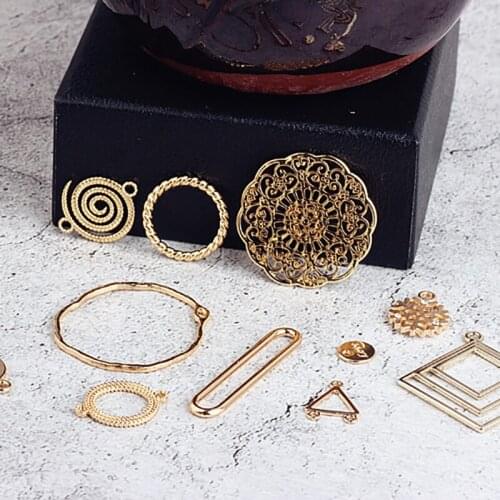10pcs Korean Vintage Geometric Earrings Love Square Circle Earrings for Women Material Bracelet pendant Diy Jewelry Accessories