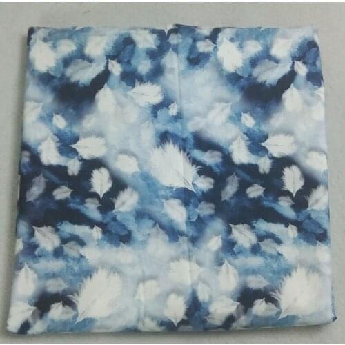 50x105cm Flying White Feather Printed Cotton Fabric Design 014 Fabric Patchwork for Cloth Dress Party Home Decor
