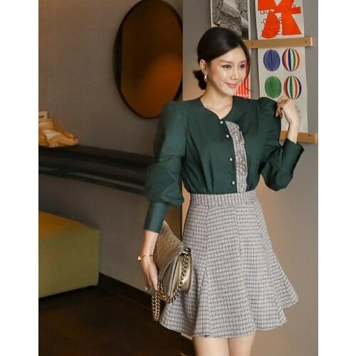 Autumn spring new arrival comfortable 2 pieces women sets ruffles loose shirt and mini a-line skirt high quality elegant sets