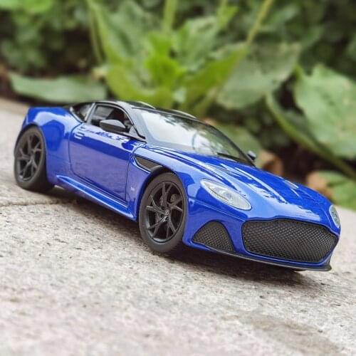 Welly 1:24 Aston Martin DBS Superleggera car alloy car model simulation car decoration collection gift toy Die casting model