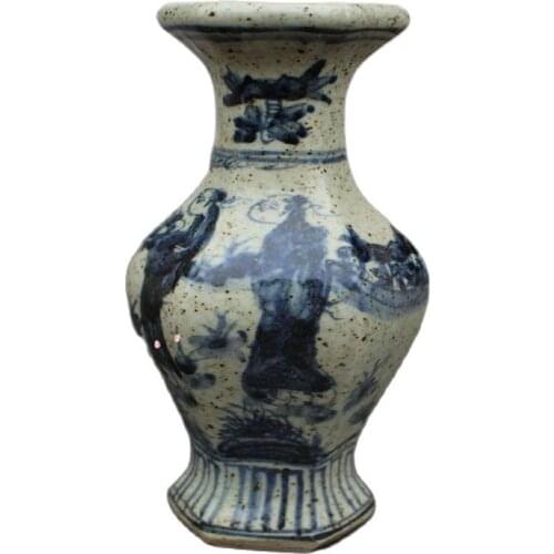 Chinese Old Porcelain Ornaments Blue And White Vase