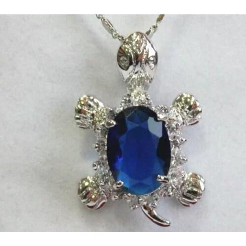 Fashion cute zircon tortoise pendant Ruby blue stone size: 10X14MM