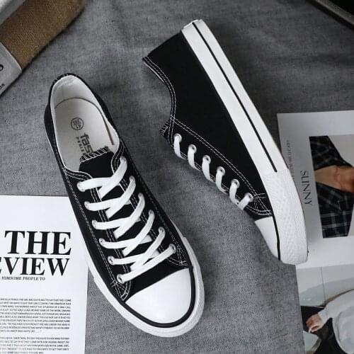 Men Sneakers Mens Shoes Mens Cloth Shoes Board Shoes Antiskid Shoes Mens Running Shoes Zapatillas Hombre Chaussure Homme