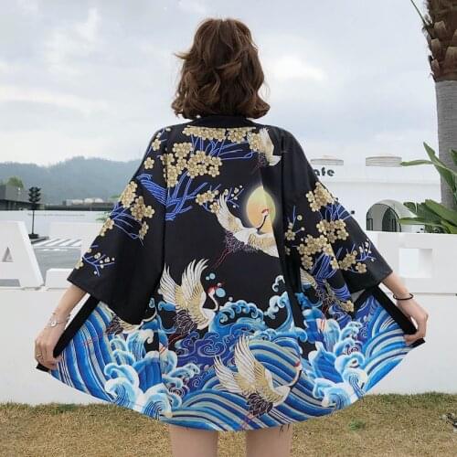 Traditional Japanese Kimonos 2020 Streetwear Haori Yukata Women Samurai Kimono Karate Shirt Japanese Kimono For Girls FF2565