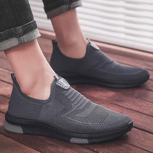 Lightweight, Breathable And Comfortable Sports Casual Shoes Flying Shoes Mens Shoes Spring 2021 New male sneakers chunky shoes