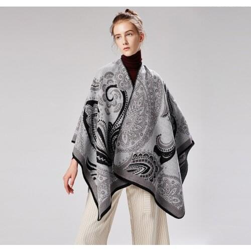 New color matching cashew nuts British style womens triangle needle stitched cashmere like split Cape travel Cape