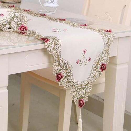Luxury Satin Red Embroidery Bed Table Flag Runner Cloth Cover Lace New Year 2021 Tablecloth Placemat Christmas Wedding Decor