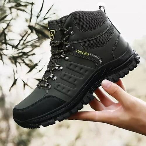 LIBIELIY Men's Winter Sneakers