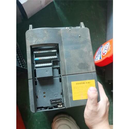 6SE6440-2UD31-1CA1 11KW 380V inverter , used in good condition . 80% appearance new , good working , free shipping