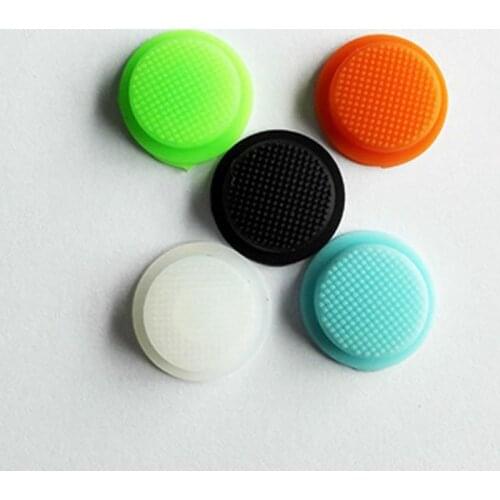 LED Flashlight luminous Silicon Button Switches Hats luminous design make it easy to find in the dark For most of the Flashlight