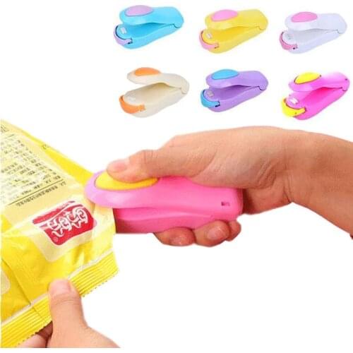 Kitchen Accessories Mini Portable Food Clip Heat Sealing Machine Snack Sealed Packaging Plastic Bag Sealed Food Bag