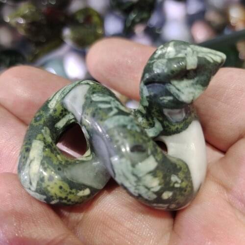 1pcs Hand Carved Natural Quartz Crystal Snake Figurine Aventurine Snake Animal Crafts Healing Crystal Stone Home Decora