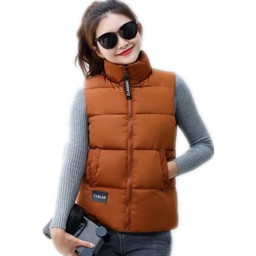 2018 New Spring Autumn Women Short Down Cotton Vest Short Female Stand-Collar Waistcoat Fashion Outerwear Casual Female VestQ371