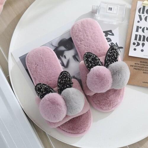 Slippers Women 2021 Winter New Womens Shoes Plush Ball Slippers Womens Indoor Thickened Anti-skid Warm Cotton Drag Women