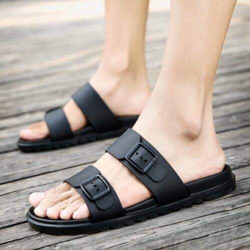 2021 Summer New Mens Slippers Casual All-match Beach Shoes Flip-flops Non-slip Soft-soled Mens Slippers