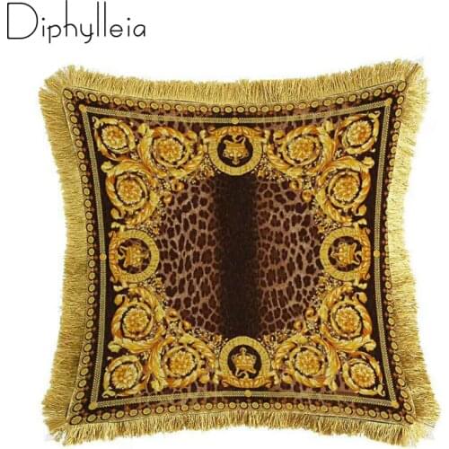 Diphylleia Medusa Cushion Cover Super Soft Velvet Double Sided Printed Tassel Sofa Pillowcase European style Light Luxury