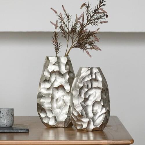 Luxury Silver Hammered Aluminum Vase Ornaments Living Room Home Decoration Ornaments Desktop Creative Flower Arrangement