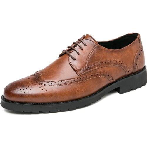 Plus Size 38-47 High Quality Men Brogue Fashion Oxfords Dress Shoes Male Gentleman Elegant Casual Business Leather Shoes for Men