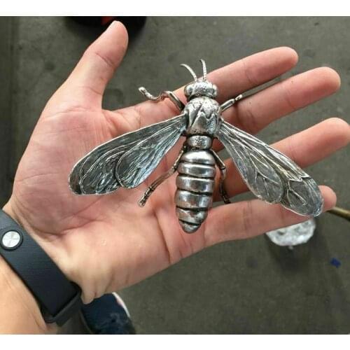 Chinese Old tibet silver Handmade carving honeybee statue