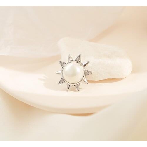 Mini Sun Shape Pearl Brooch Pin Magnet Brooch Fashion Jewelr for men Cute Metal Weddings Party Office Brooch Pins Gifts Jewelry