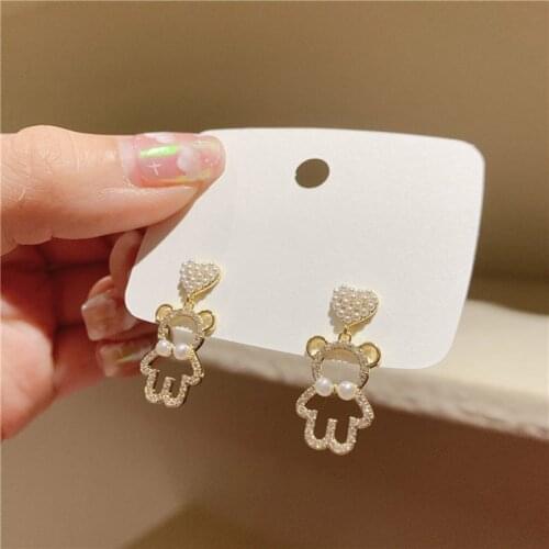 South Koreas Dongdaemun flashing multi-layer circle superimposed European and American atmosphere hot girl C earring