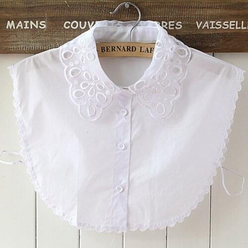 New Blouse False Stand New Lace hollow shirt female fake wine red hollow Woman Fake Collars fake collar female detachable Vest