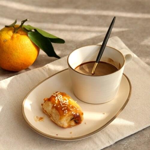 Ceramic Coffee Mugs with Saucer and Spoon Japanese Creative Breakfast Milk Cup Set Turkish Tea Cups Kitchen Tableware Gift