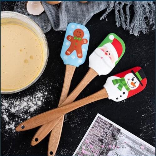 Silicone Spatula Cute Santa Snowmen Gingerbread Men Pattern Baking Spatula With Wood Handle Baking Tool Kitchen Accessories