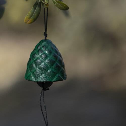 Japanese Style Cast Iron Courtyard Outdoor Wind Chime Balcony Temple Pendant and Wind Pendant Retro Iron Bell Doorbell