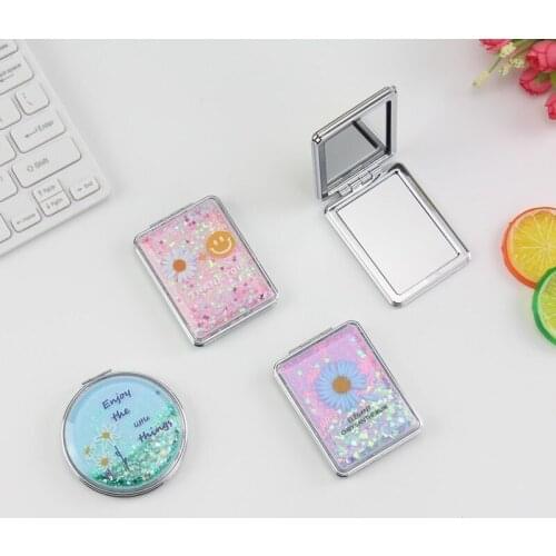 2021 New 1pc Shiny Quicksand Makeup Mirror Cute Double Sided Pocket Mirror Girls Outdoor Portable Foldable Mirror Compact Pocket