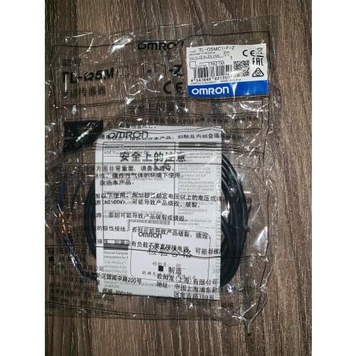 Original Omron genuine proximity switch sensor square TL-Q5MC1-F-Z/Q5MB1-F-Z