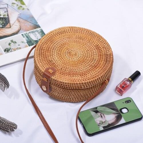 Summer Beach Rattan Bags Designer Bohemia Holiday Larg Round Cake Crosssbody Bags Knitting Woven Vacation Travel Womens Bags