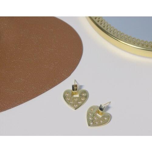 14k Gold Fashion Jewelry Hollow Micro Inlaid Zircon Love Shaped Luxury Earrings for Woman Shine Holiday Daily Simple Earring