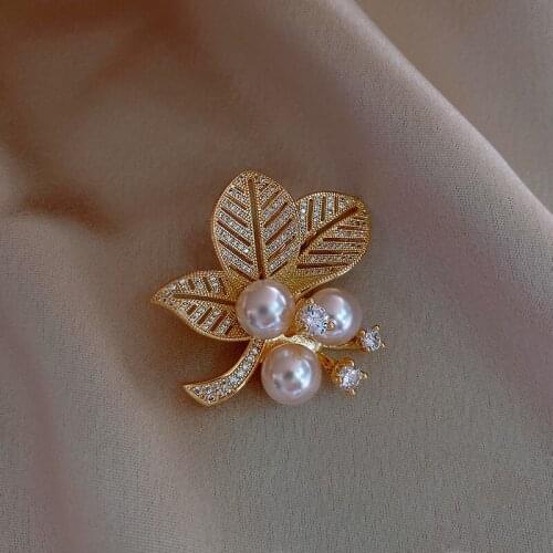 MODAGIRL Flower Brooches For Clothes