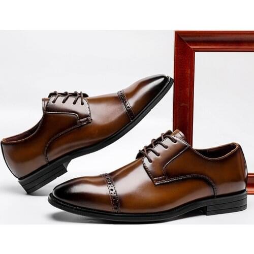 2021Men Dress Shoes Derbies Style Sewing Two Patchwork Genuine Leather Low Heel Rubber Spring Fall Gentry Classic Fashion